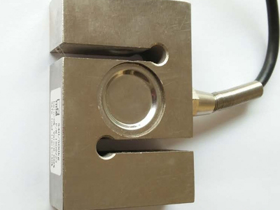 某公司推出低損耗三相理想二極管橋式整流器參考設計